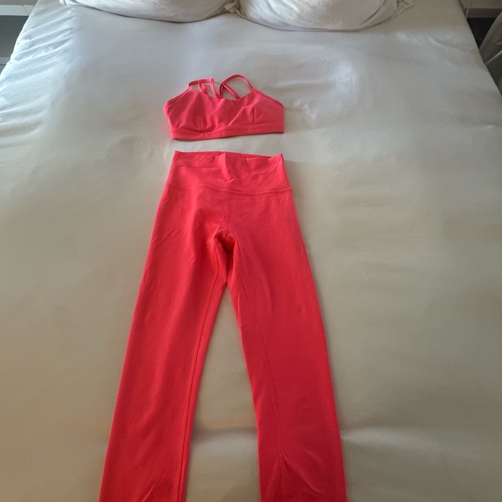 Alo Yoga Set